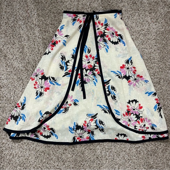 Vintage 1970’s faux wrap floral skirt - Picture 5 of 11